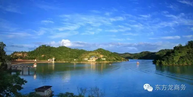 東方龍商務(wù)與廣東省五華縣達成委托招商引資合作,助力打造宜居宜業(yè)的工業(yè)新城 東方龍商務(wù)與廣東省五華縣達成委托招商引資合作,助力打造宜居宜業(yè)的工業(yè)新城
