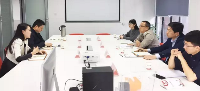 湖北省宜都市市長率隊考察上海東方龍商務平臺,交流政府委托招商合作