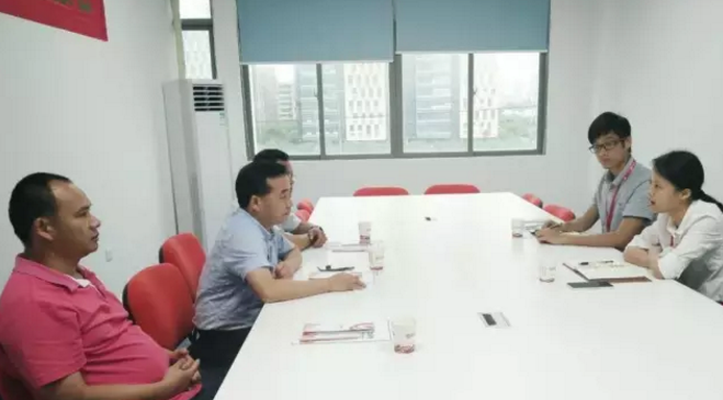 廣西梧州市長洲區商務局領導帶隊考察東方龍商務深圳分公司,交流政府委托招商合作