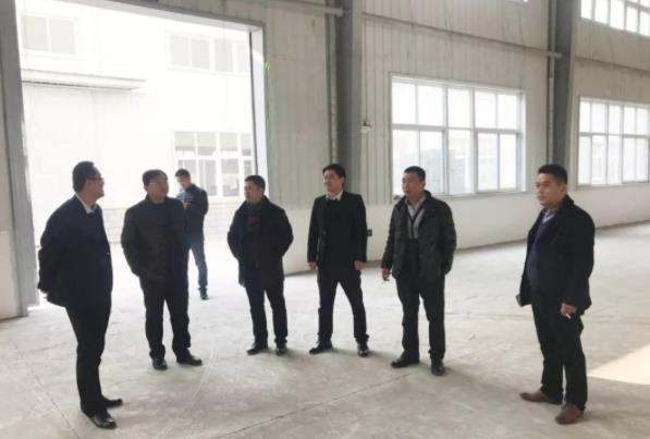 陪同政府園區(qū)對(duì)接考察食品飲料加工投資選址項(xiàng)目，將進(jìn)一步推進(jìn)項(xiàng)目落地