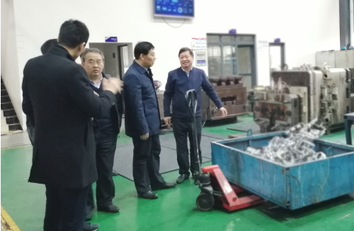 陪同政府園區(qū)赴合金建材制造投資選址項目方實地對接考察,促進制造行業(yè)邁向高質(zhì)量發(fā)展 陪同政府園區(qū)赴合金建材制造投資選址項目方實地對接考察,促進制造行業(yè)邁向高質(zhì)量發(fā)展