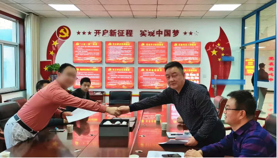 凸顯精準高效!僅3天,電子元器件擴建投資選址項目方與陜西地方政府成功簽訂投資協(xié)議 凸顯精準高效!僅3天,電子元器件擴建投資選址項目方與陜西地方政府成功簽訂投資協(xié)議
