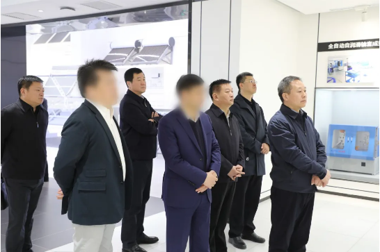 全速推進投資選址項目早落地、早投產!黑龍江某地方政府實地考察清潔能源設備制造企業 全速推進投資選址項目早落地、早投產!黑龍江某地方政府實地考察清潔能源設備制造企業