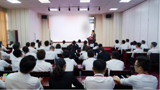 挖掘項目潛力，做強做優(yōu)增量！5月上旬，集團成功通過32個優(yōu)質(zhì)投資選址項目
