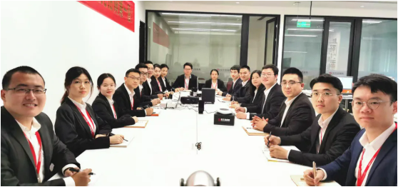東方龍商務(wù)集團(tuán)成功舉行2021年度高管述職暨360考核測(cè)評(píng)會(huì)議 東方龍商務(wù)集團(tuán)成功舉行2021年度高管述職暨360考核測(cè)評(píng)會(huì)議