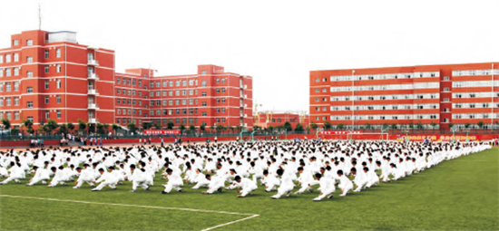 東方龍商務(wù)集團(tuán)全力助推陜西定邊縣委托招商引資，開啟新時代定邊現(xiàn)代化建設(shè)新征程