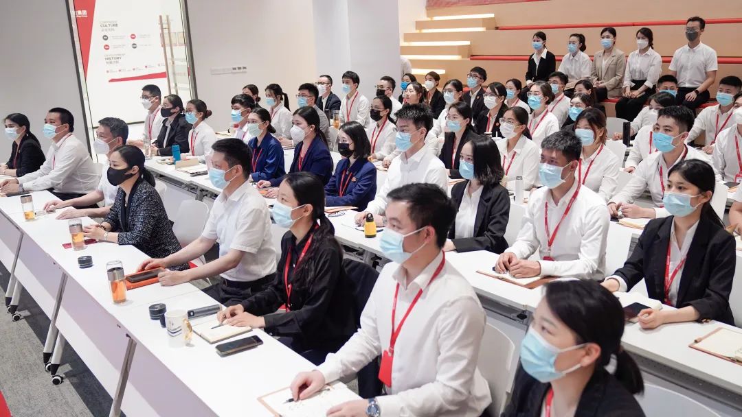 創(chuàng)新招商模式，打造硬核團(tuán)隊，提升落地實效！6月中旬，集團(tuán)成功通過30個優(yōu)質(zhì)投資選址項目