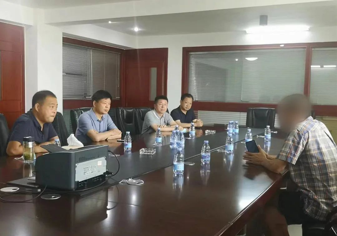 6月20日，集團(tuán)成功助推3家優(yōu)質(zhì)投資選址企業(yè)對(duì)接地方政府