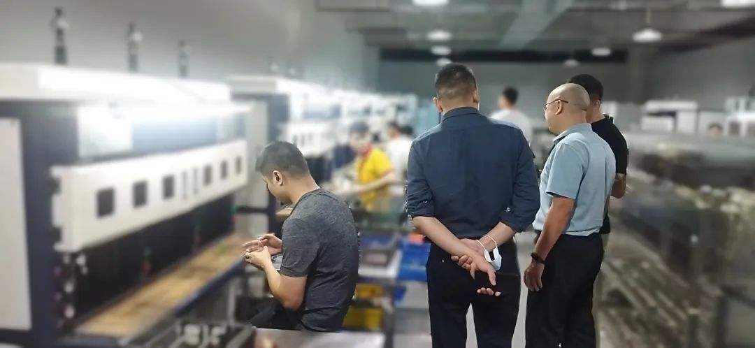 項目落地周期短、見效快!重慶某地方政府實地考察高品質(zhì)鋼化膜生產(chǎn)擴建投資選址項目 項目落地周期短、見效快!重慶某地方政府實地考察高品質(zhì)鋼化膜生產(chǎn)擴建投資選址項目
