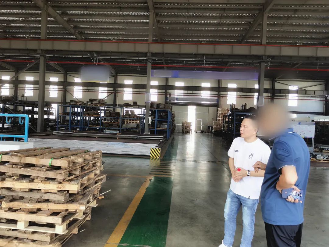 國內眾多知名車企的指定合作伙伴!高性能汽車配件投資選址項目方實地考察江蘇某地方政府 國內眾多知名車企的指定合作伙伴!高性能汽車配件投資選址項目方實地考察江蘇某地方政府