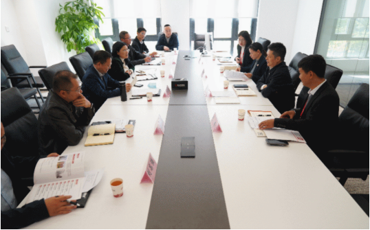 【進博之約】東方龍商務(wù)集團與進博共成長,滿載收獲沖刺年度目標! 【進博之約】東方龍商務(wù)集團與進博共成長,滿載收獲沖刺年度目標!