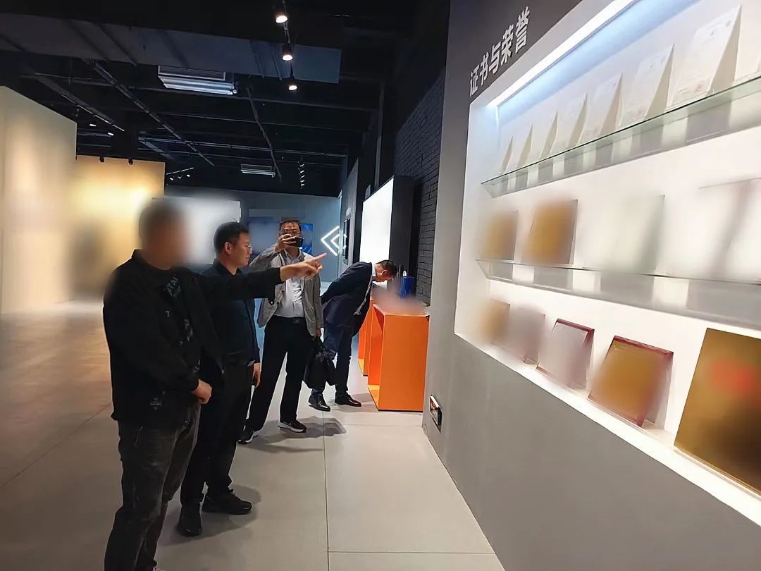 主要合作商有京東方、華為！湖北某地方政府實(shí)地對(duì)接高精密配件加工投資選址項(xiàng)目