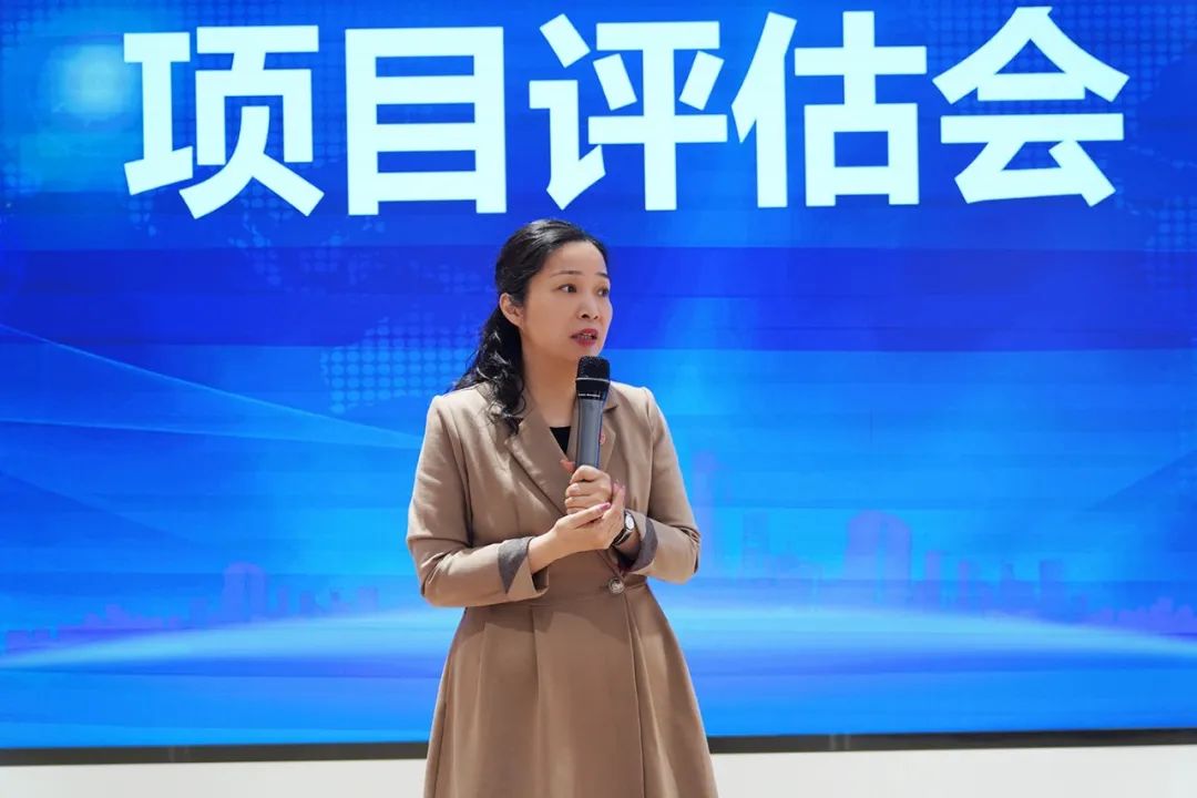 用好集團(tuán)招商“指揮棒”，激活項(xiàng)目開(kāi)發(fā)正能量！4月下旬，集團(tuán)29個(gè)優(yōu)質(zhì)投資選址項(xiàng)目通過(guò)評(píng)估