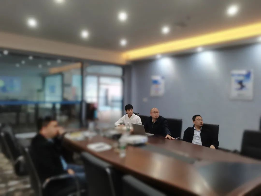 高新技術企業，與國內多所院校建立合作！重慶某地方政府實地對接高品質新能源鋰電投資選址項目