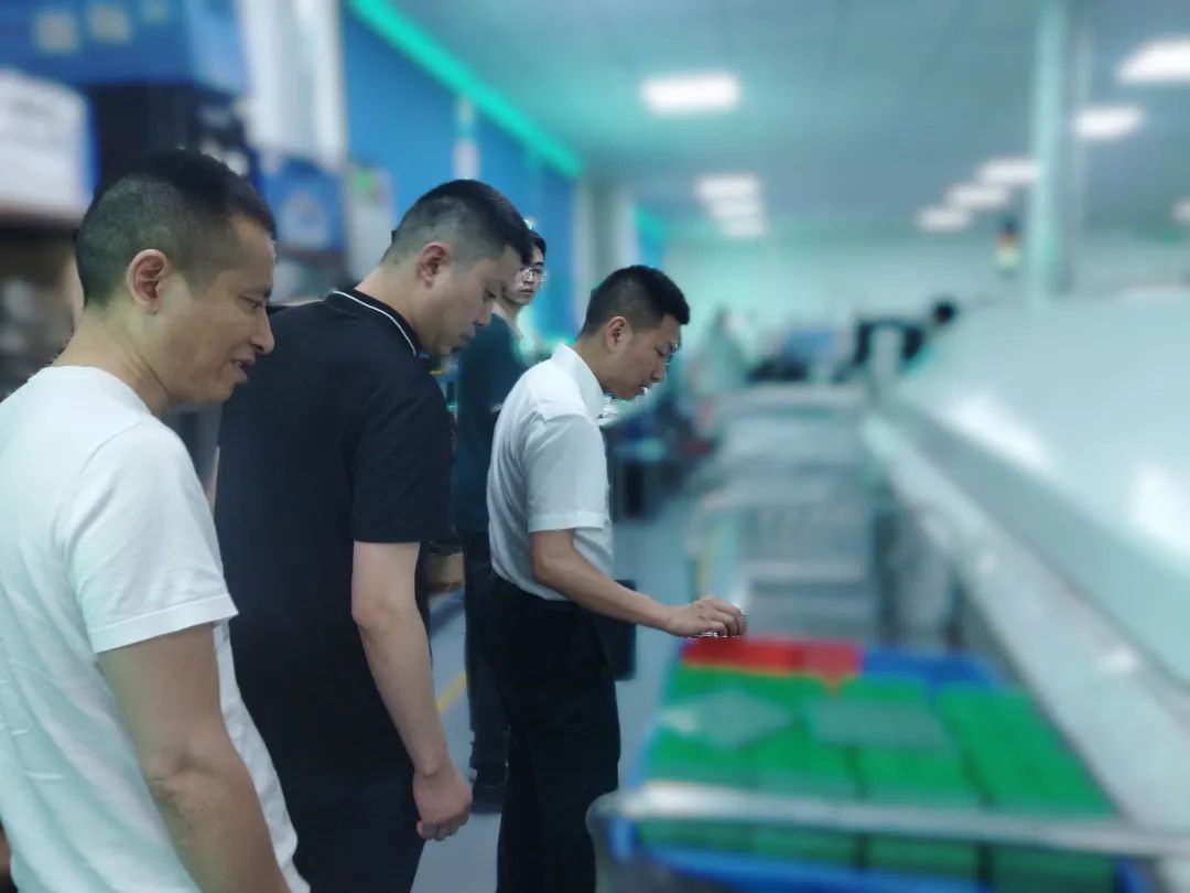 小米、華為等知名企業合作伙伴！四川某地方政府實地對接高品質智能電子設備生產投資選址項目