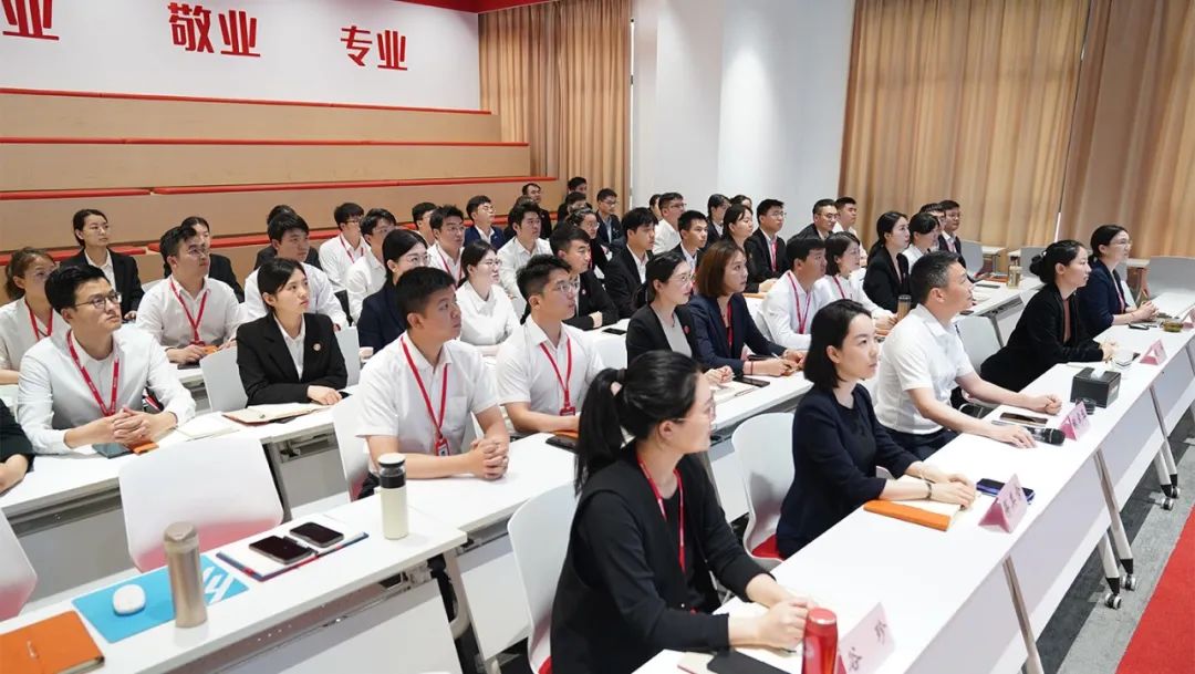 大開項(xiàng)目，開大項(xiàng)目！量質(zhì)實(shí)現(xiàn)新突破！5月中旬，集團(tuán)35個(gè)優(yōu)質(zhì)投資選址項(xiàng)目通過評(píng)估