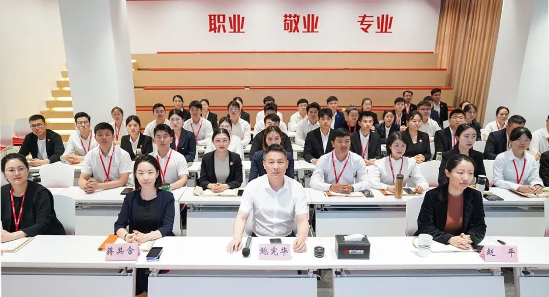 大開項(xiàng)目，開大項(xiàng)目！量質(zhì)實(shí)現(xiàn)新突破！5月中旬，集團(tuán)35個(gè)優(yōu)質(zhì)投資選址項(xiàng)目通過評(píng)估