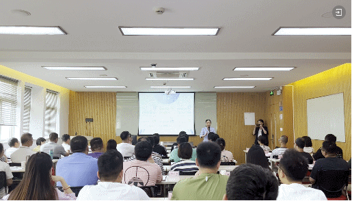 開講啦!集團董事長/CEO陳谷音走進上海交通大學講堂,為廣東海珠區石溪聯社考察團做專業招商實戰培訓 開講啦!集團董事長/CEO陳谷音走進上海交通大學講堂,為廣東海珠區石溪聯社考察團做專業招商實戰培訓