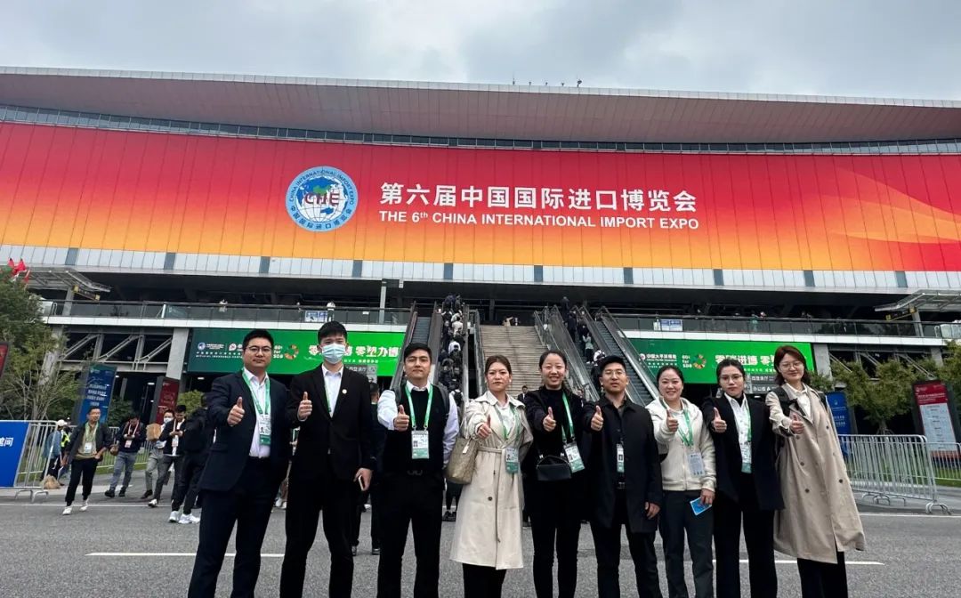 【進博頻道】超吸睛!項目跑起來,招商熱起來!東方龍商務帶你沉浸式打卡進博現場 【進博頻道】超吸睛!項目跑起來,招商熱起來!東方龍商務帶你沉浸式打卡進博現場