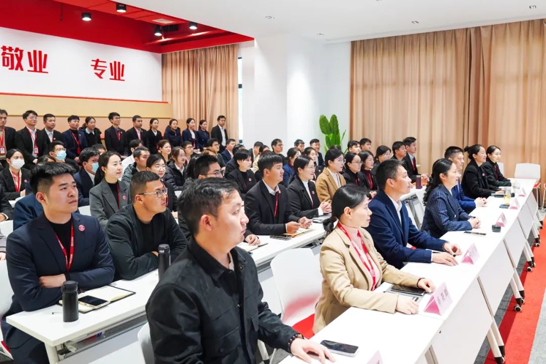 沖刺全年1000個項目對接目標！11月下旬，集團共38個優質投資選址項目通過本次評估