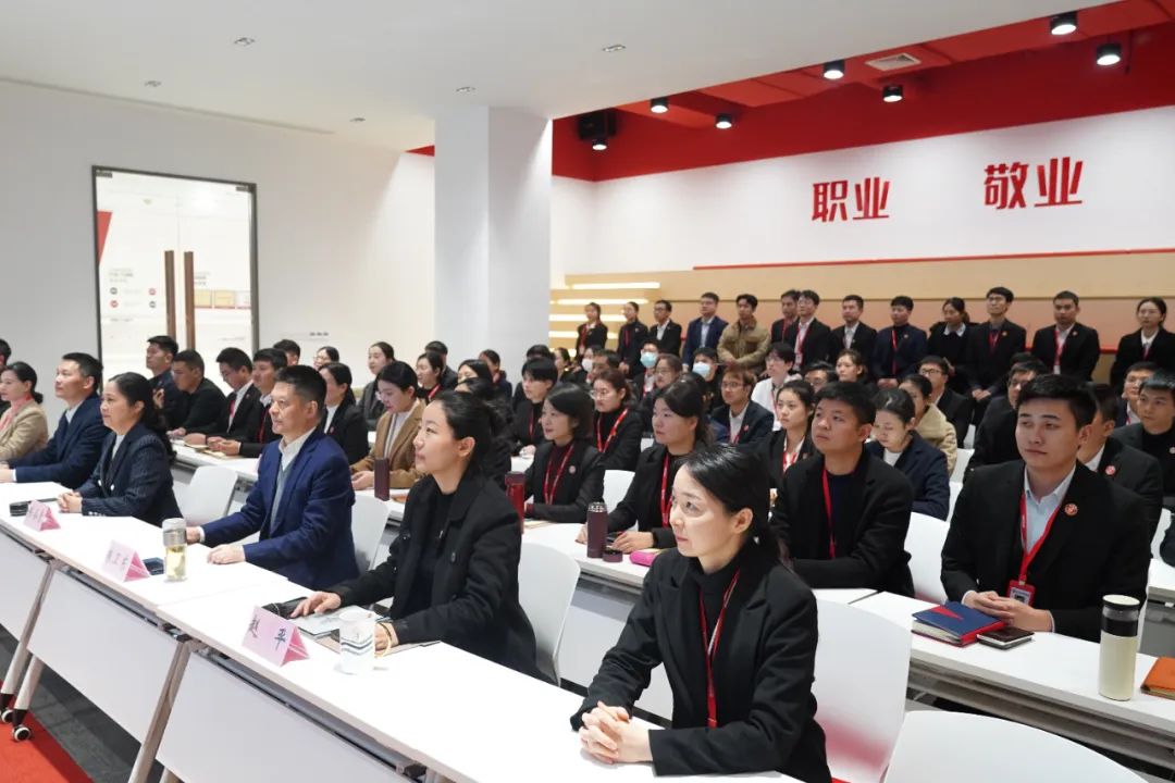 沖刺全年1000個項目對接目標！11月下旬，集團共38個優質投資選址項目通過本次評估
