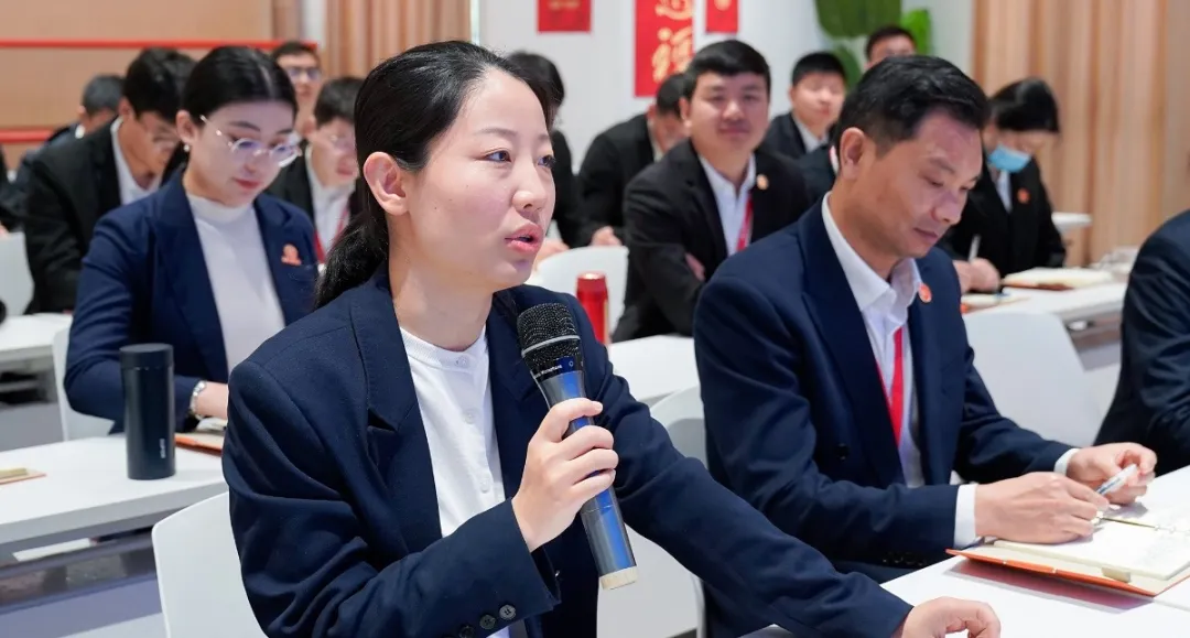 集團(tuán)召開一季度干部會議，分析項目開發(fā)突破方法，加大項目反向考察力度，明確“奔跑二季度”競賽主要目標(biāo)！