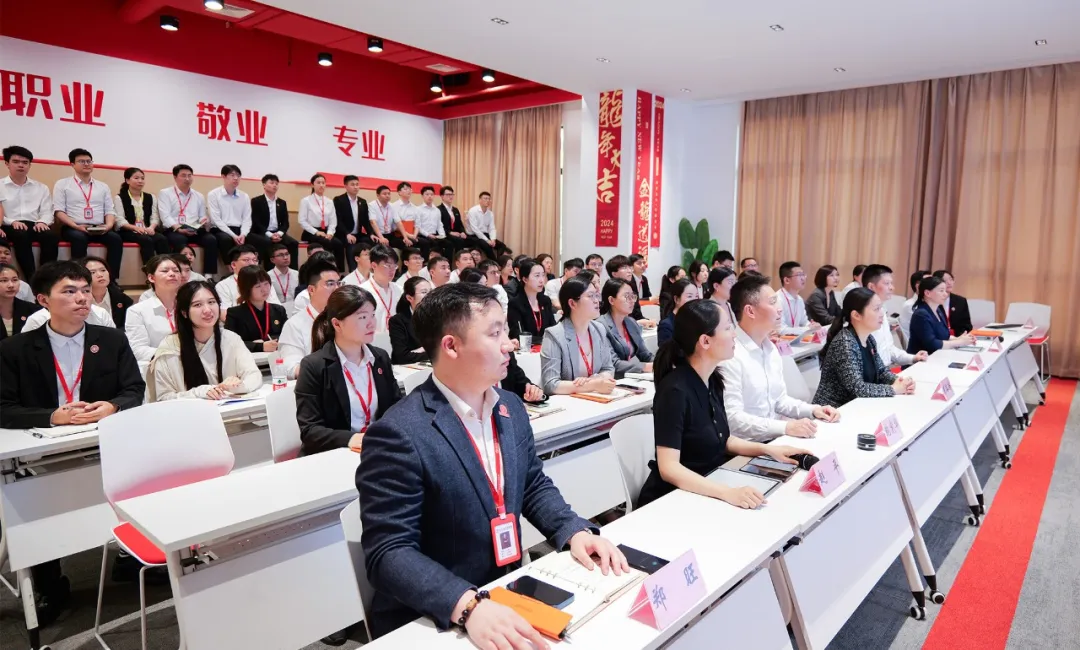 項目開發(fā)快馬加鞭，招商引資滿弦拉弓！5月中旬，集團共39個優(yōu)質投資選址項目通過評估