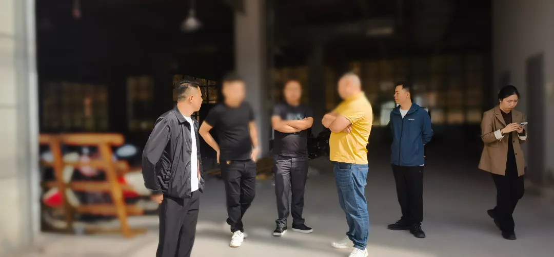 研發實力雄厚,客戶群體穩定!高規格背光源生產擴建投資選址項目方反向考察四川某地方政府 研發實力雄厚,客戶群體穩定!高規格背光源生產擴建投資選址項目方反向考察四川某地方政府