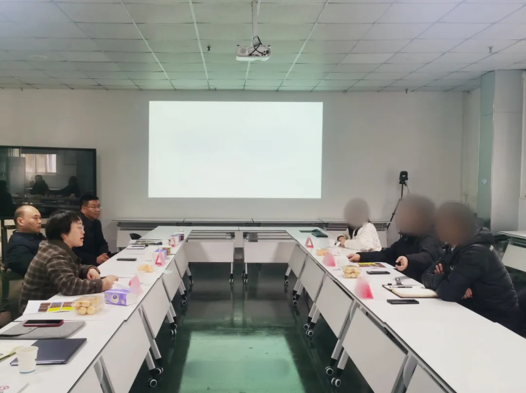 暢銷海內(nèi)外，產(chǎn)品線豐富！河南某地方政府實(shí)地對(duì)接品牌運(yùn)動(dòng)服裝生產(chǎn)擴(kuò)建投資選址項(xiàng)目