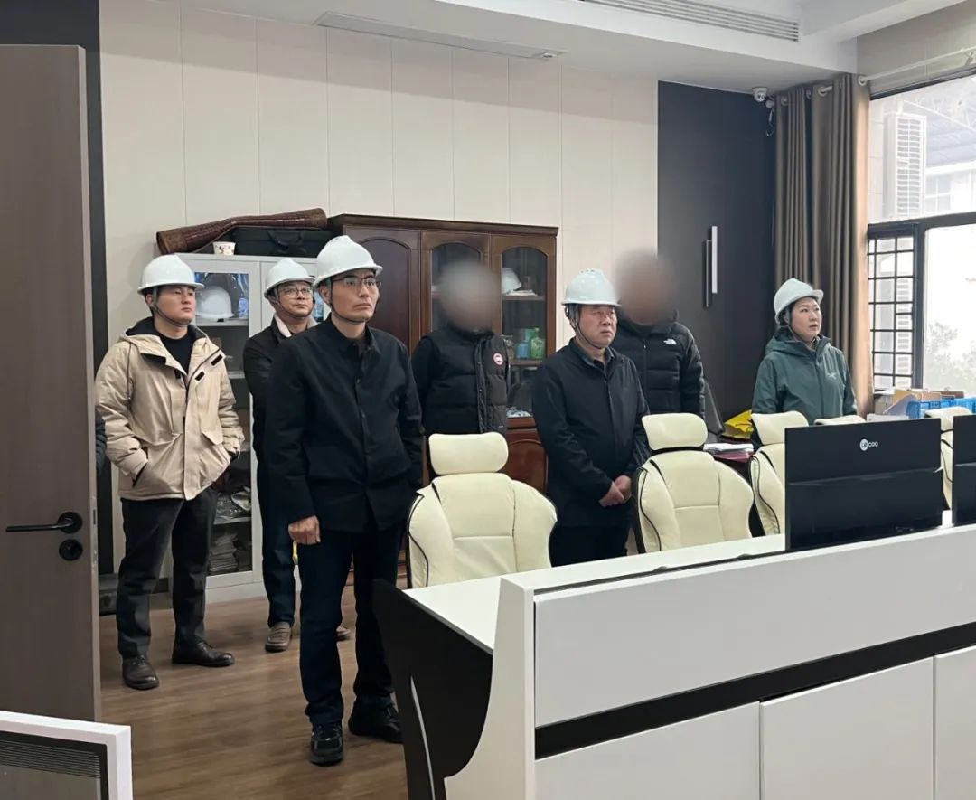 制造業單項冠軍，同時是國央企的穩定供貨商！山東某地方政府實地考察行業領先化工新材料擴建投資選址項目