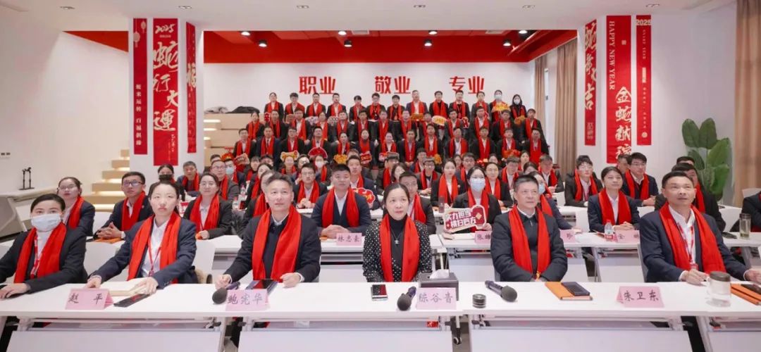 上海東方龍商務集團2024年度專業招商十大新聞熱點一睹為快！