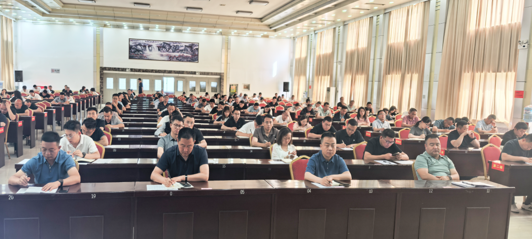 規(guī)模超200人！上海東方龍商務(wù)集團應(yīng)邀為甘肅慶陽慶城縣做專業(yè)招商實戰(zhàn)培訓